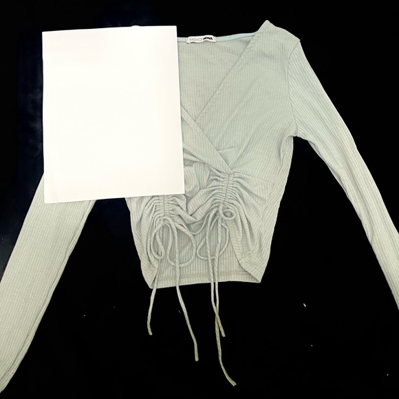 FASHION NOVA CUTE TOP - Picture 4 of 7